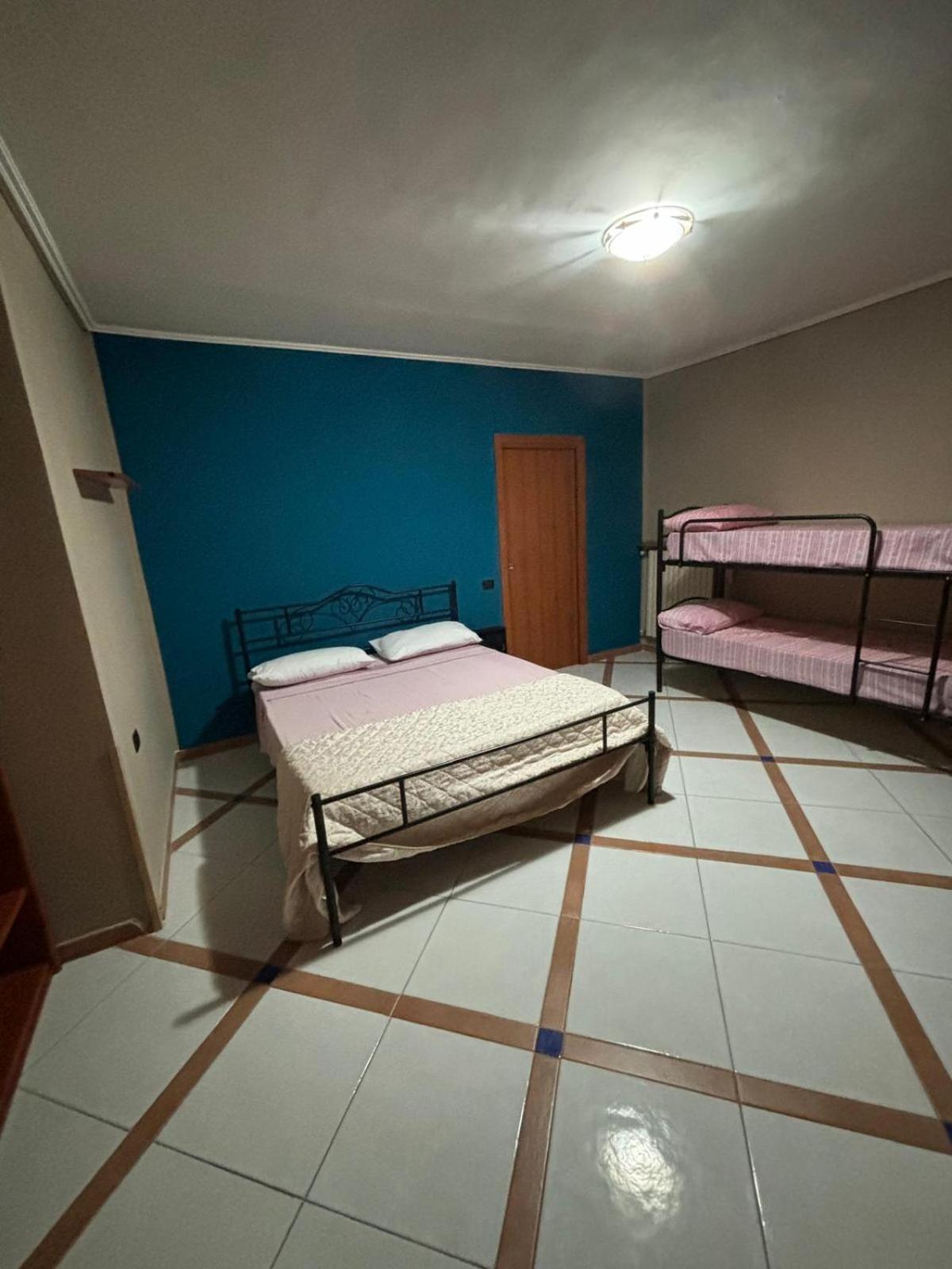 Casa Toto' Apartman Nápoly Szoba fotó