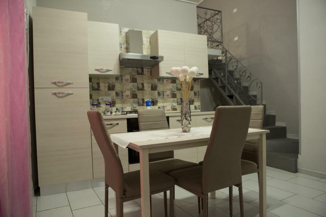 Casa Toto' Apartman Nápoly Kültér fotó